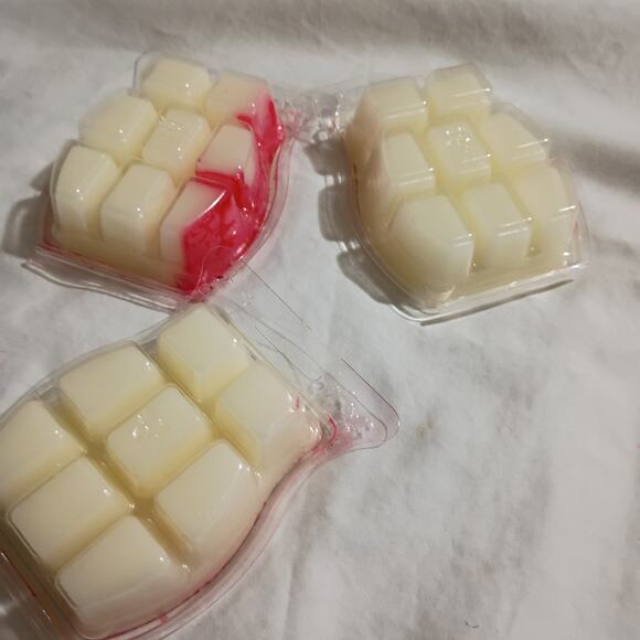 Scentsy Bar PEPPERMINT DREAMS 3.2 oz Authentic(Set of 3) scented wax- NEW - Picture 3 of 3